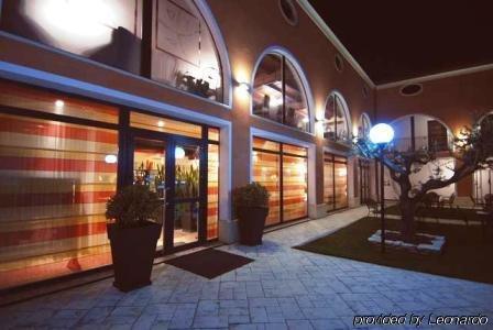 Altura Hotel Ospedaletto Euganeo